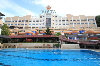 Batam | Crown Vista Hotel + Ferry