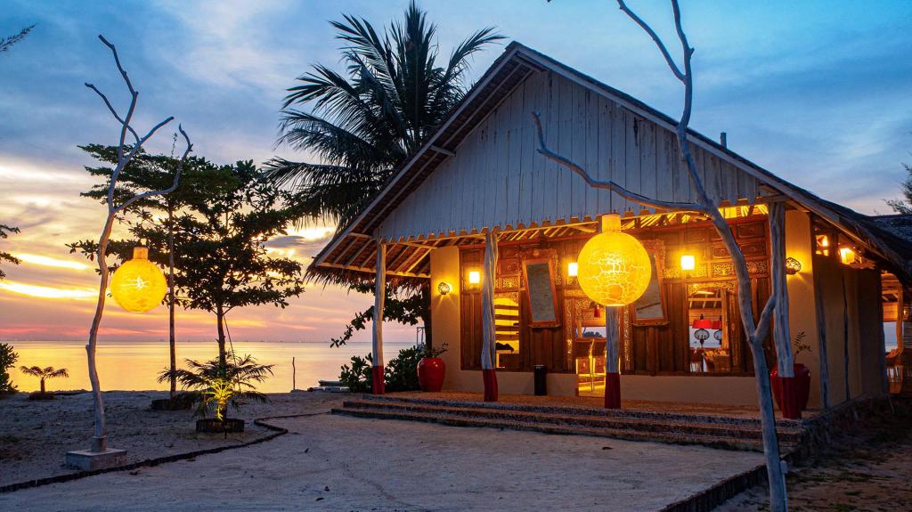 Bintan|Roka Resort + Ferry ! 